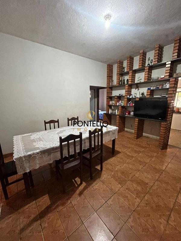 Casa, 4 quartos, 142 m² - Foto 2