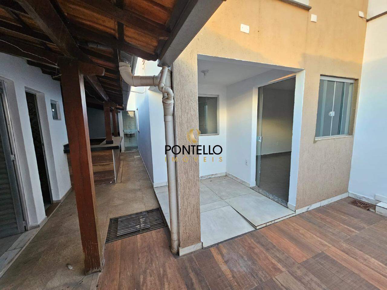 Casa, 2 quartos, 82 m² - Foto 2