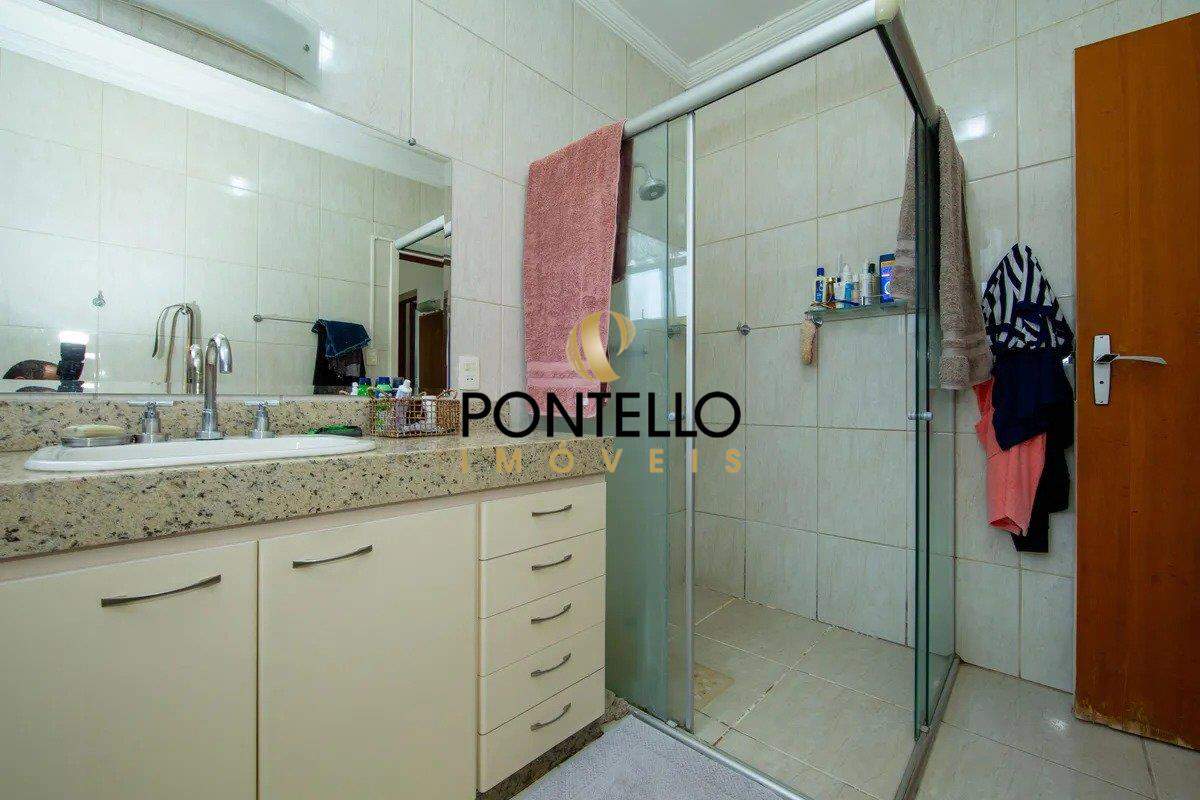Casa, 5 quartos, 400 m² - Foto 22