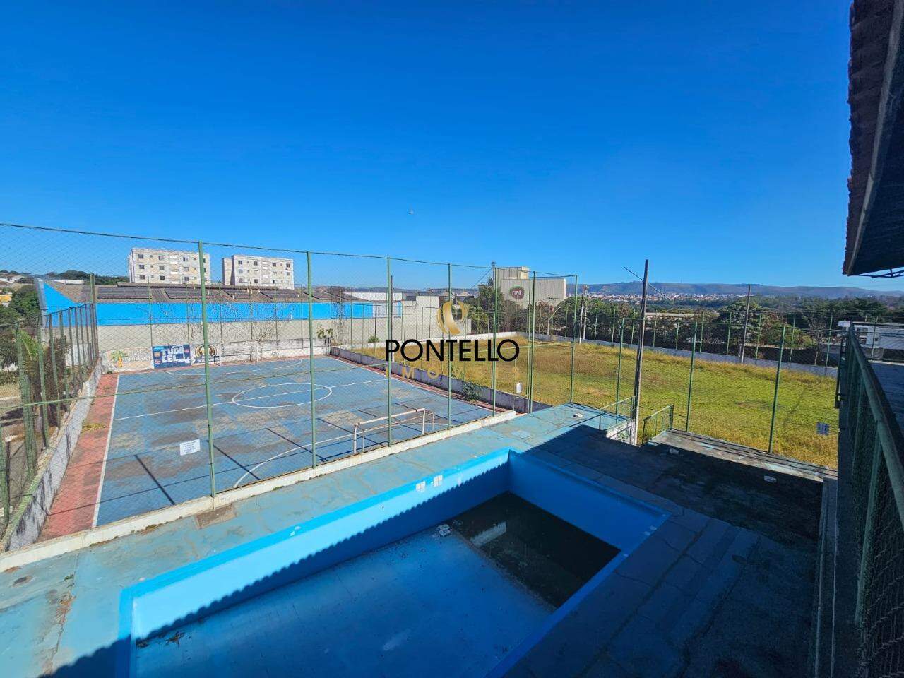 Chácara, 3 quartos, 2658 m² - Foto 10