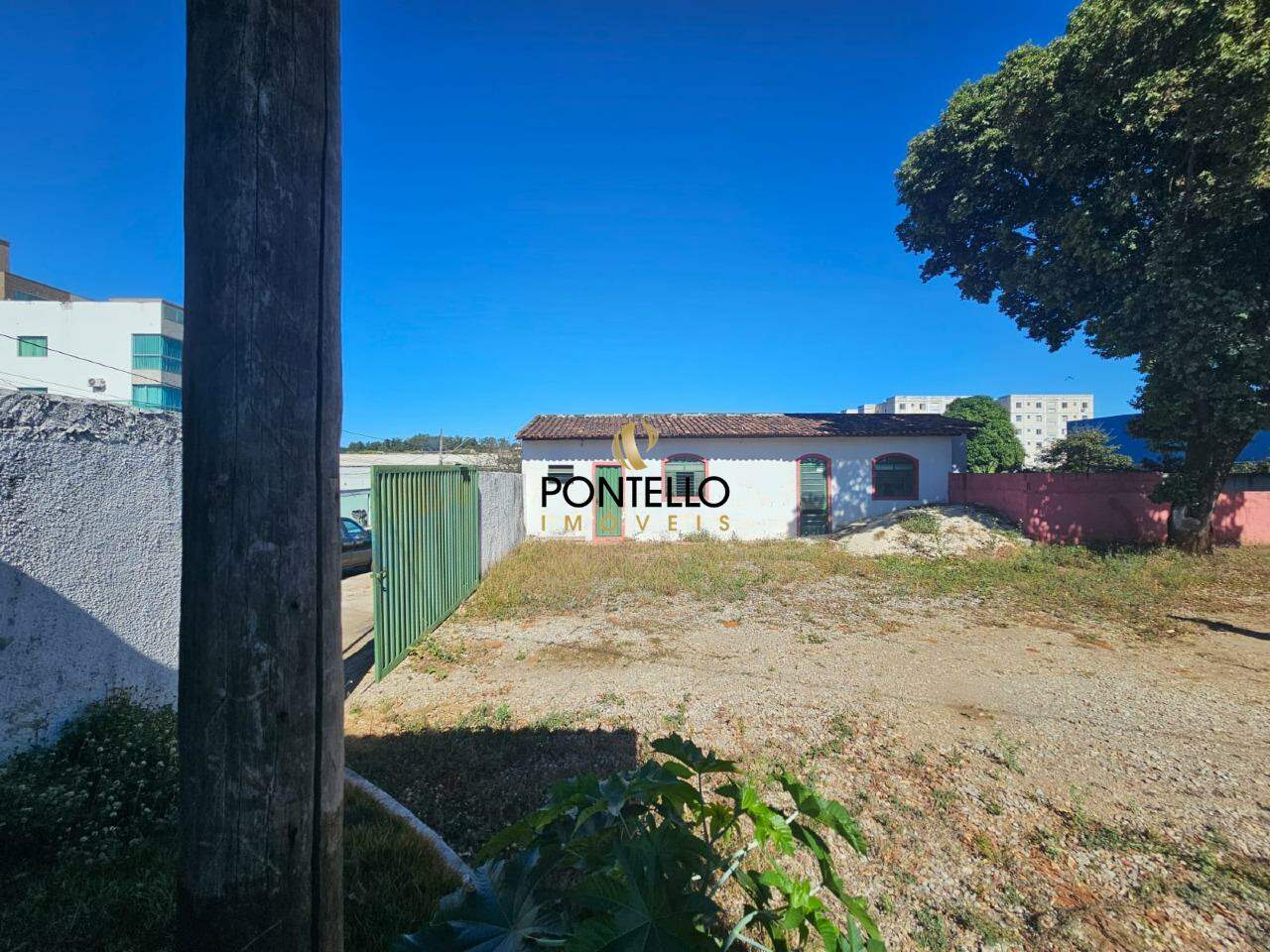 Chácara, 3 quartos, 2658 m² - Foto 4
