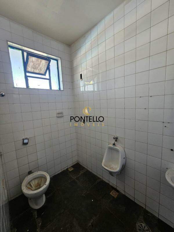 Chácara, 3 quartos, 2658 m² - Foto 18