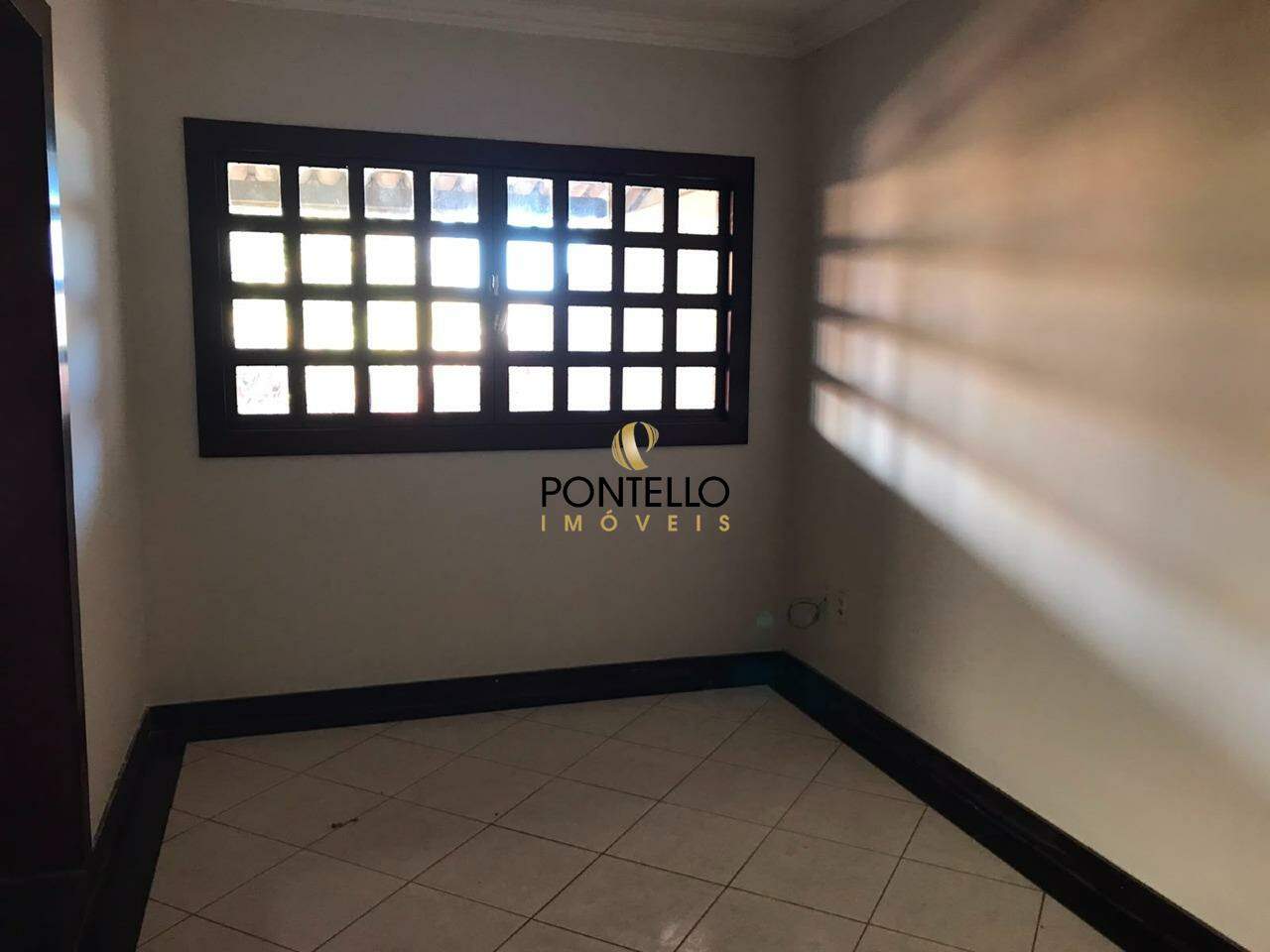 Casa, 4 quartos, 220 m² - Foto 15