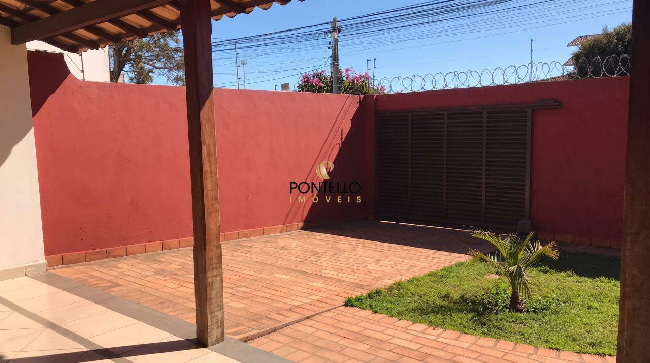 Casa, 4 quartos, 220 m² - Foto 3