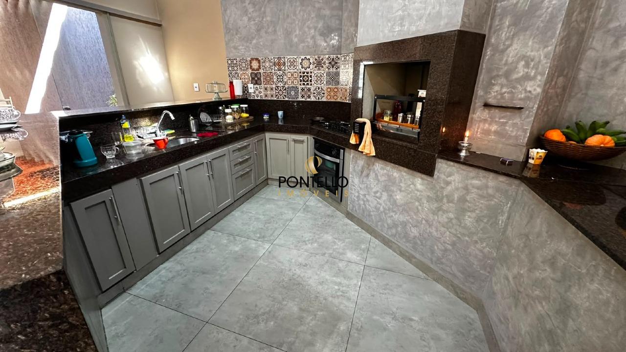 Casa, 3 quartos, 270 m² - Foto 16
