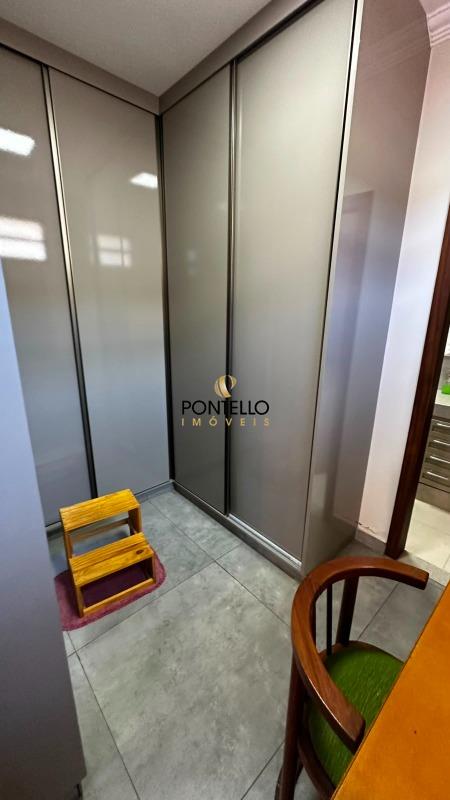 Casa, 3 quartos, 270 m² - Foto 11