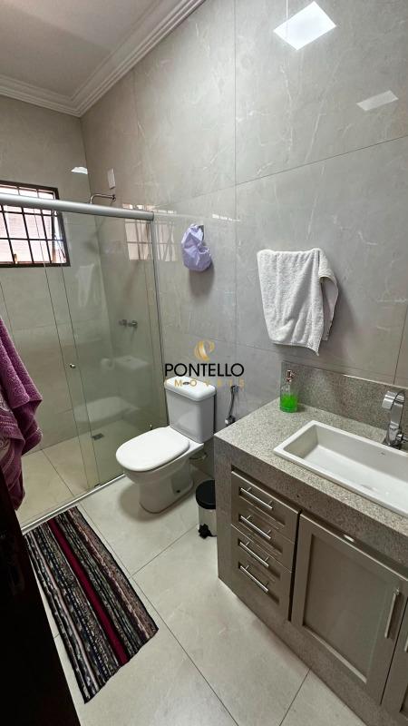 Casa, 3 quartos, 270 m² - Foto 12