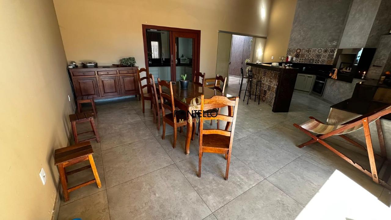 Casa, 3 quartos, 270 m² - Foto 17