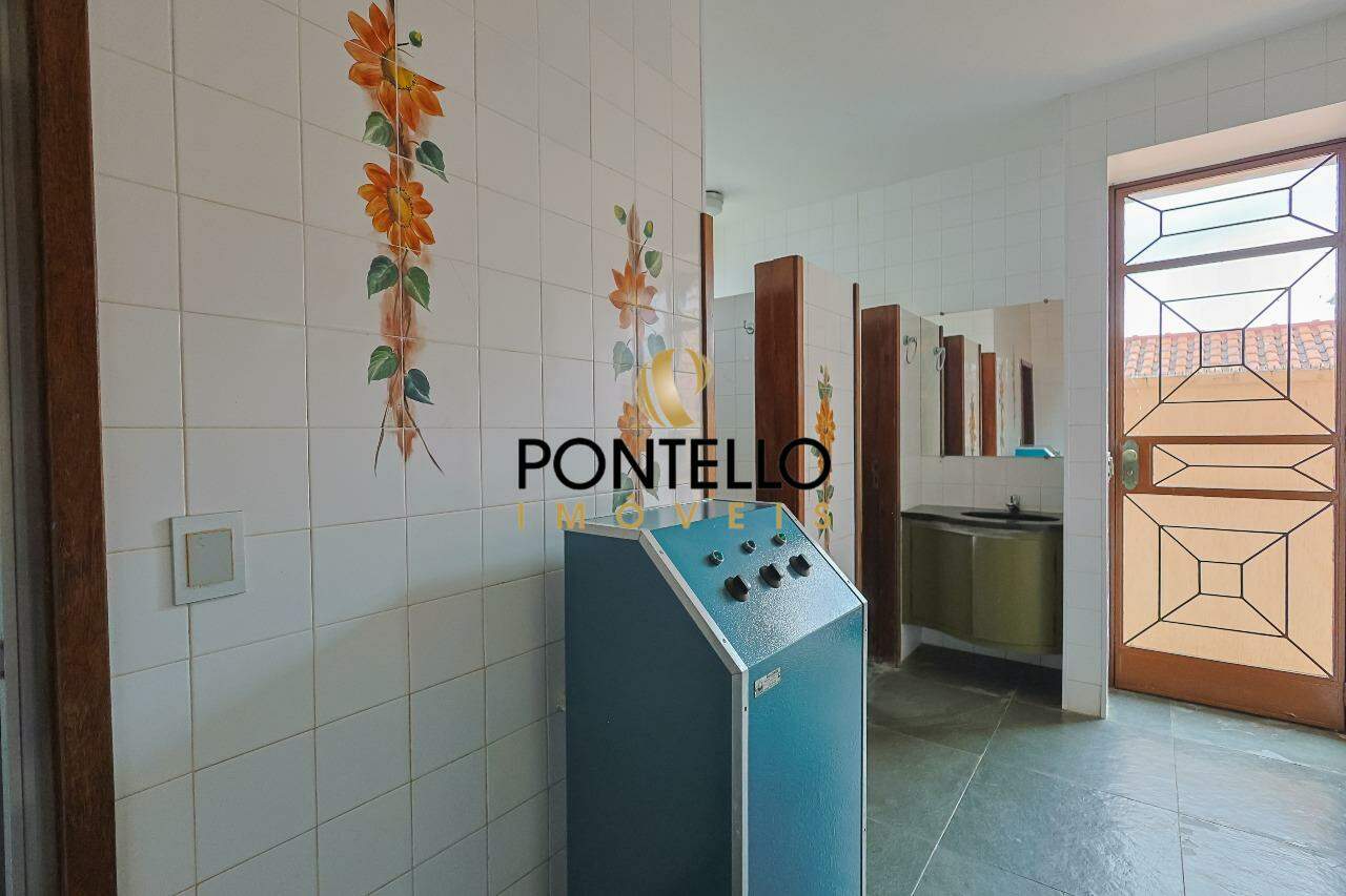 Casa, 4 quartos, 300 m² - Foto 9
