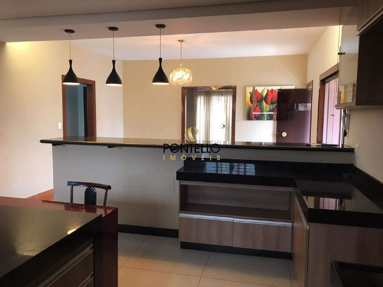 Apartamento, 3 quartos, 249 m² - Foto 1