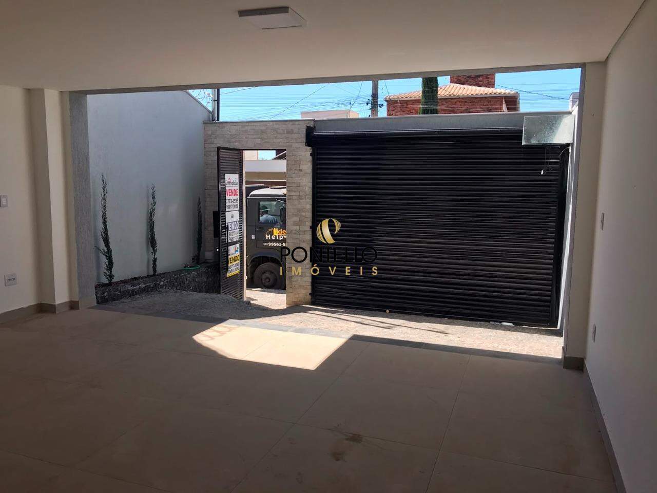 Casa, 3 quartos, 200 m² - Foto 1