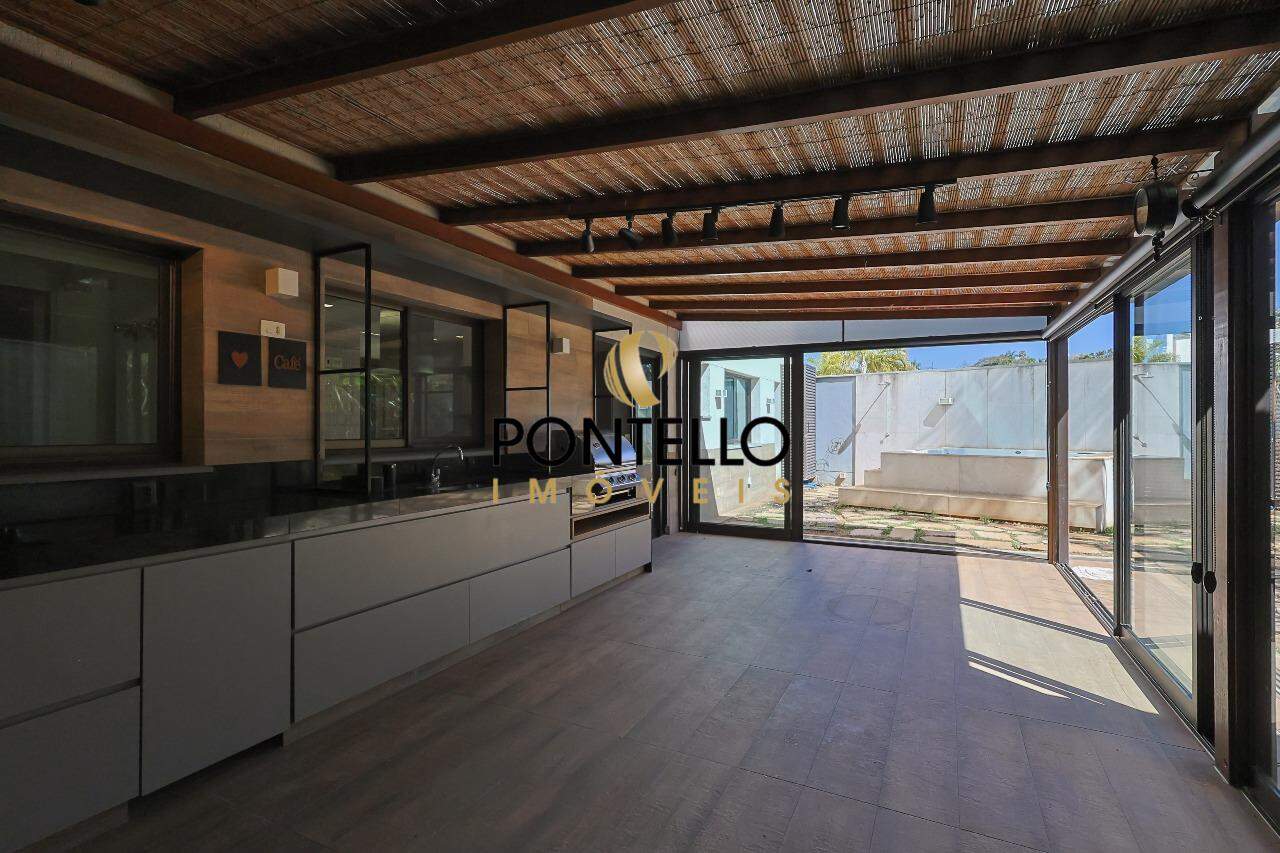 Apartamento, 3 quartos, 279 m² - Foto 1