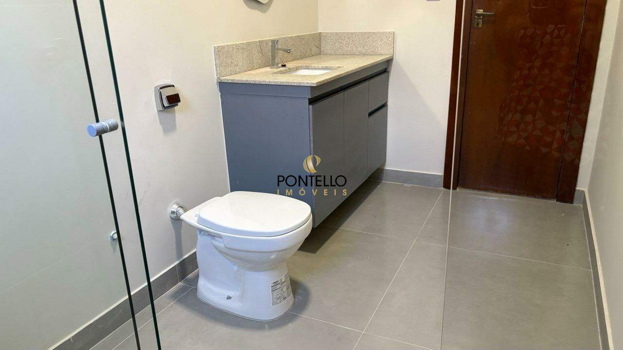 Casa, 3 quartos, 240 m² - Foto 11