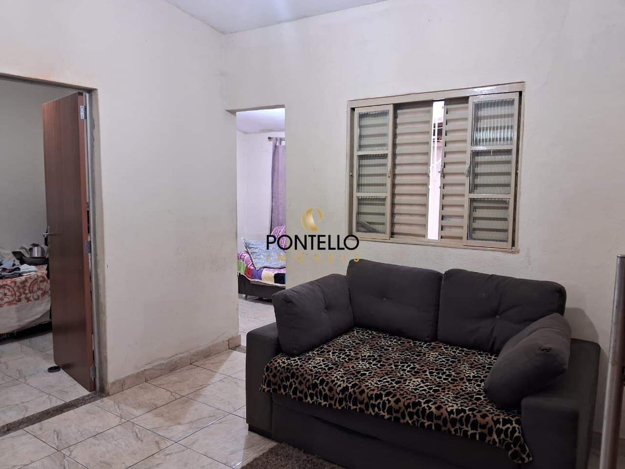 Casa, 5 quartos, 205 m² - Foto 2