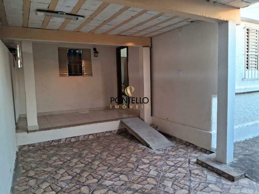Casa, 5 quartos, 205 m² - Foto 1