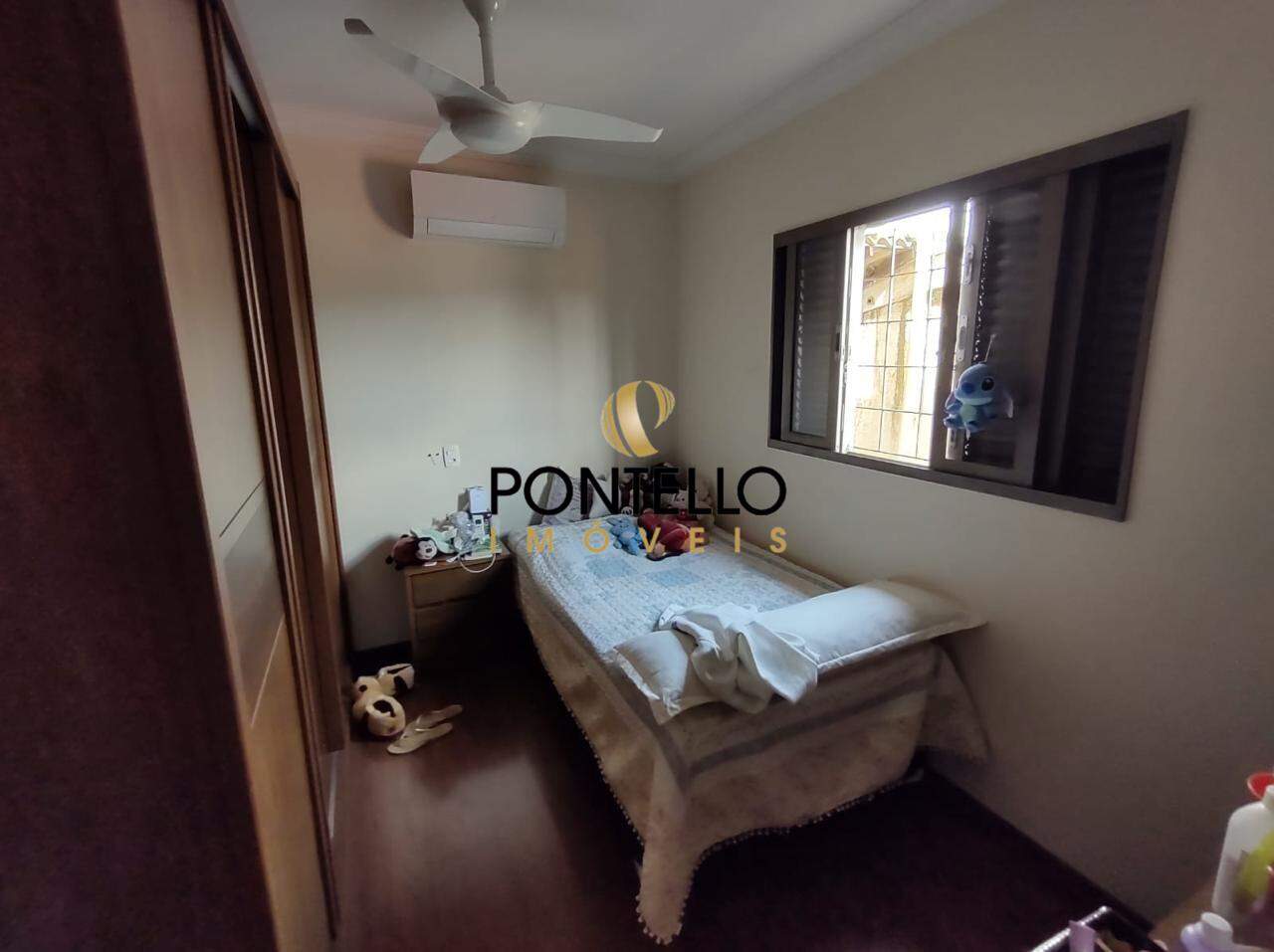 Casa, 4 quartos, 327 m² - Foto 12