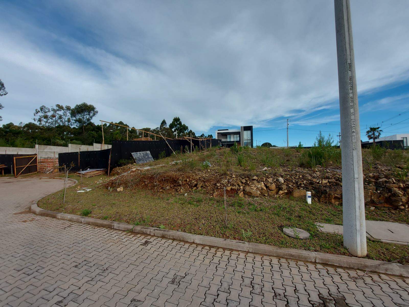 Terreno à venda no Vicentina: 