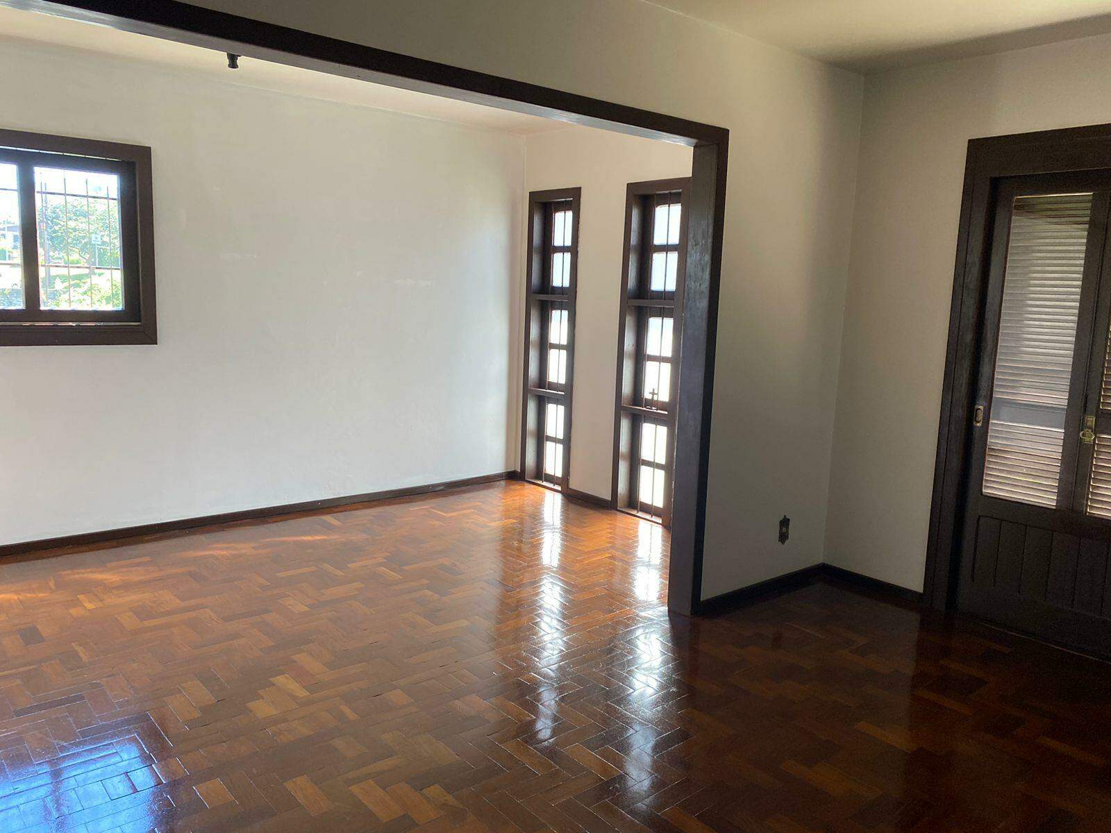 Casa à venda no Vicentina: 