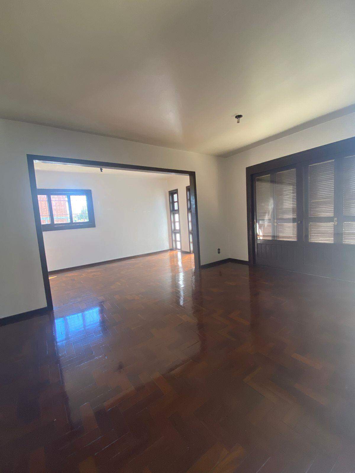 Casa à venda no Vicentina: 