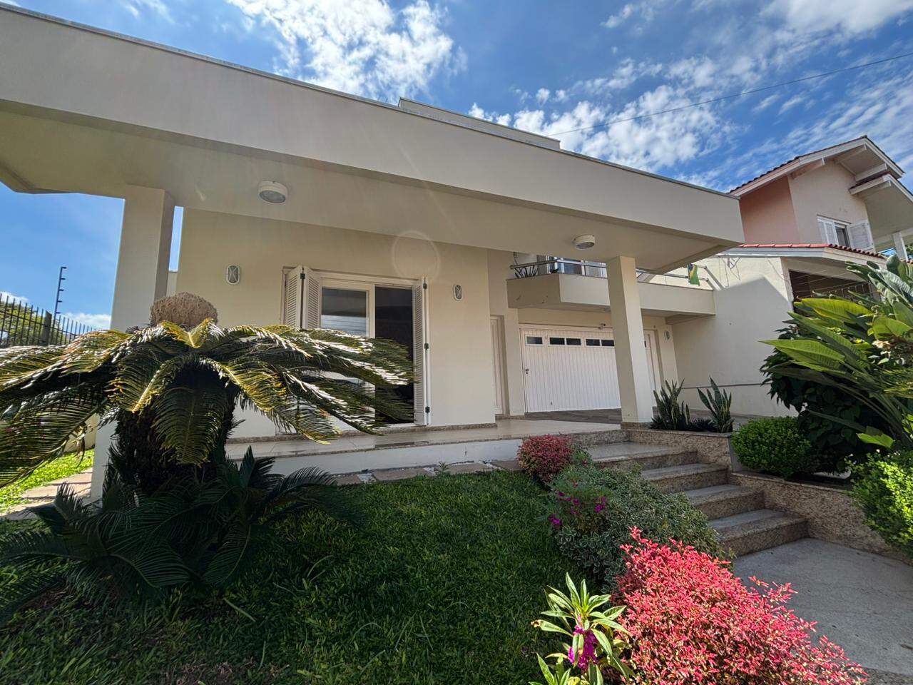 Casa à venda no Centro: 