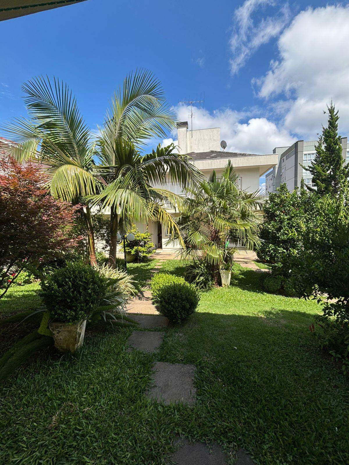 Casa à venda no Centro: 