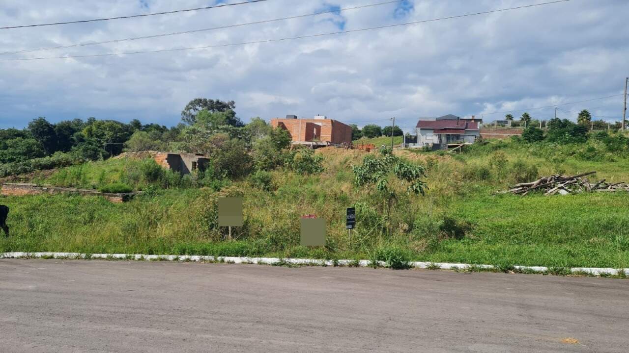Terreno à venda no Monte Verde: 