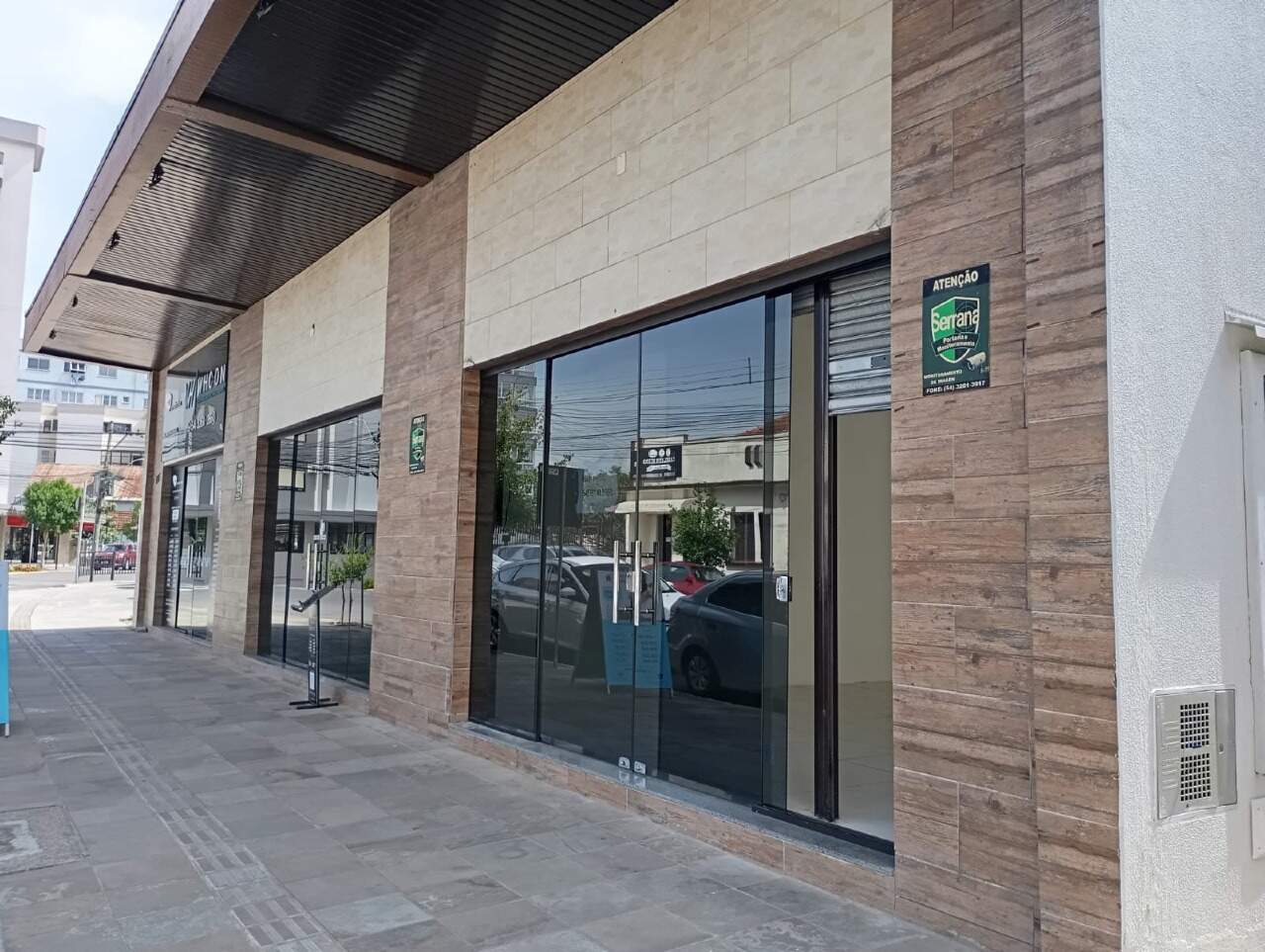 Sala para aluguel no Centro: 
