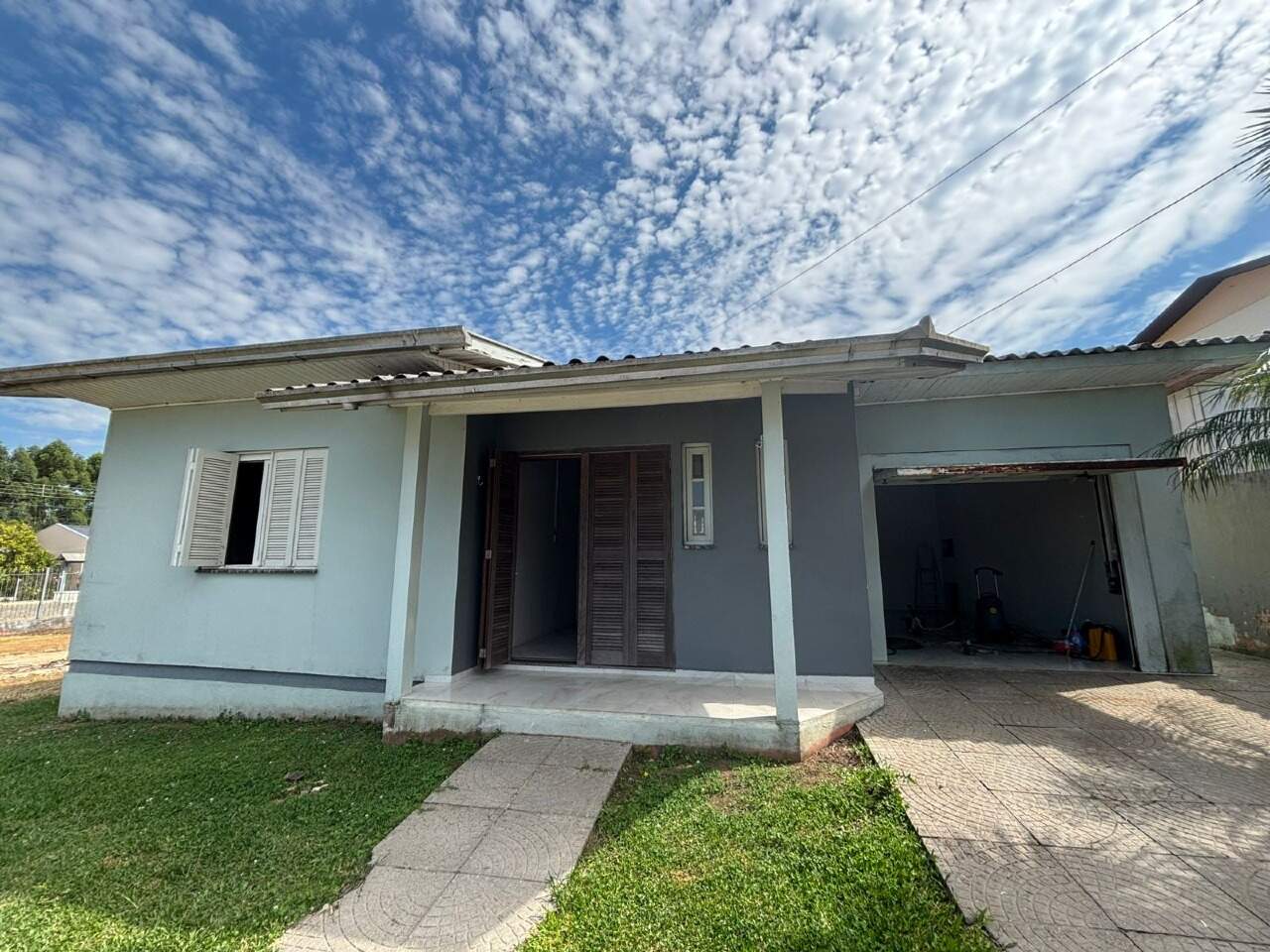Casa à venda no Centenário: 