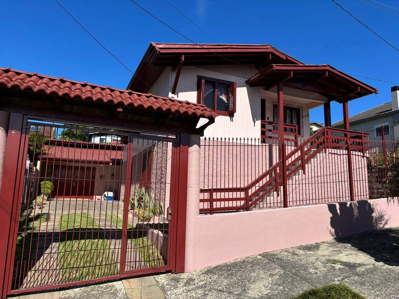 Casa à venda no Monte Pasqual: 