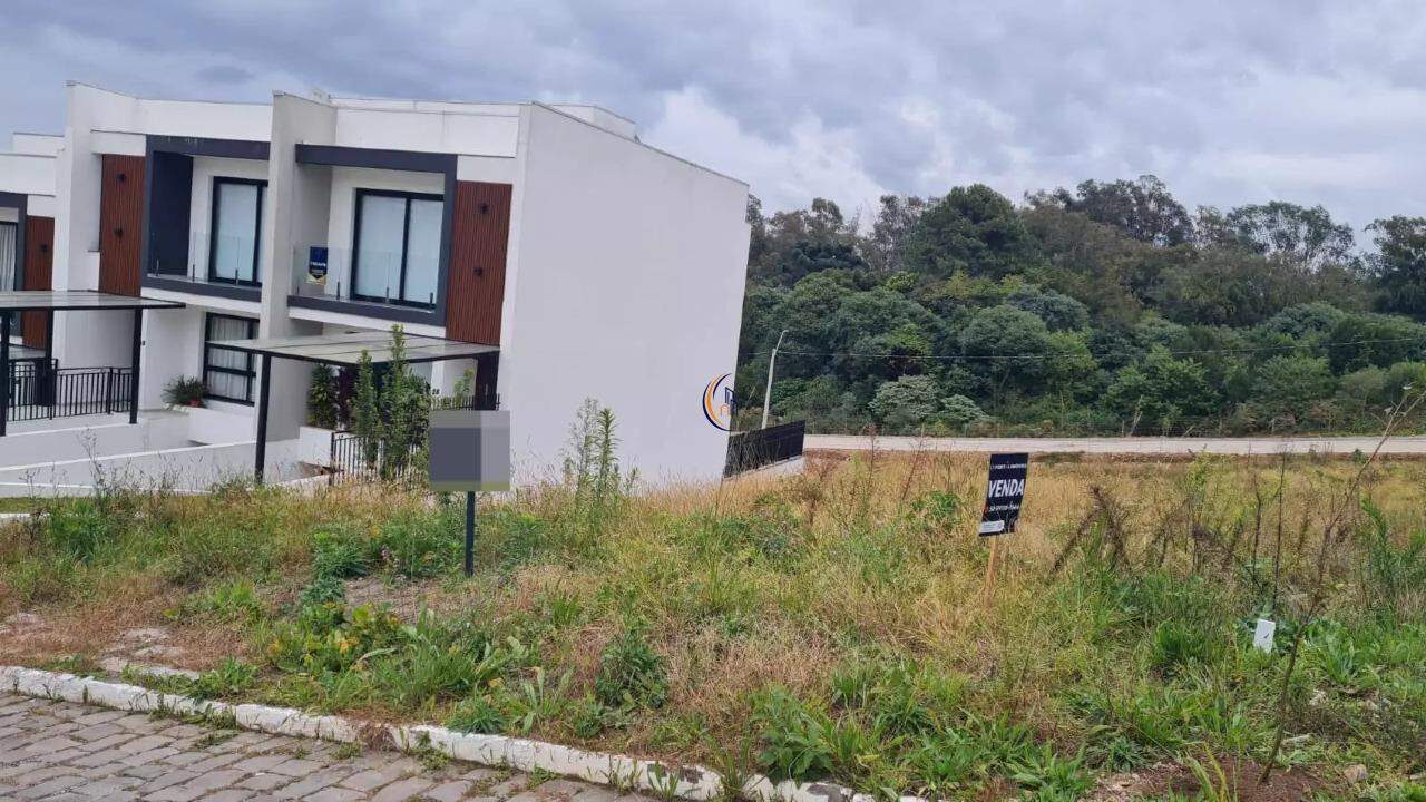 Terreno à venda no Volta Grande: 