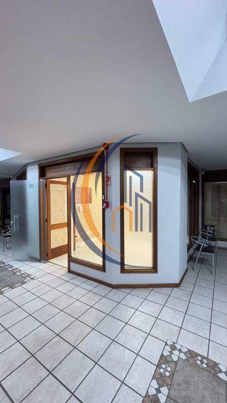 Sala para aluguel no Centro: 