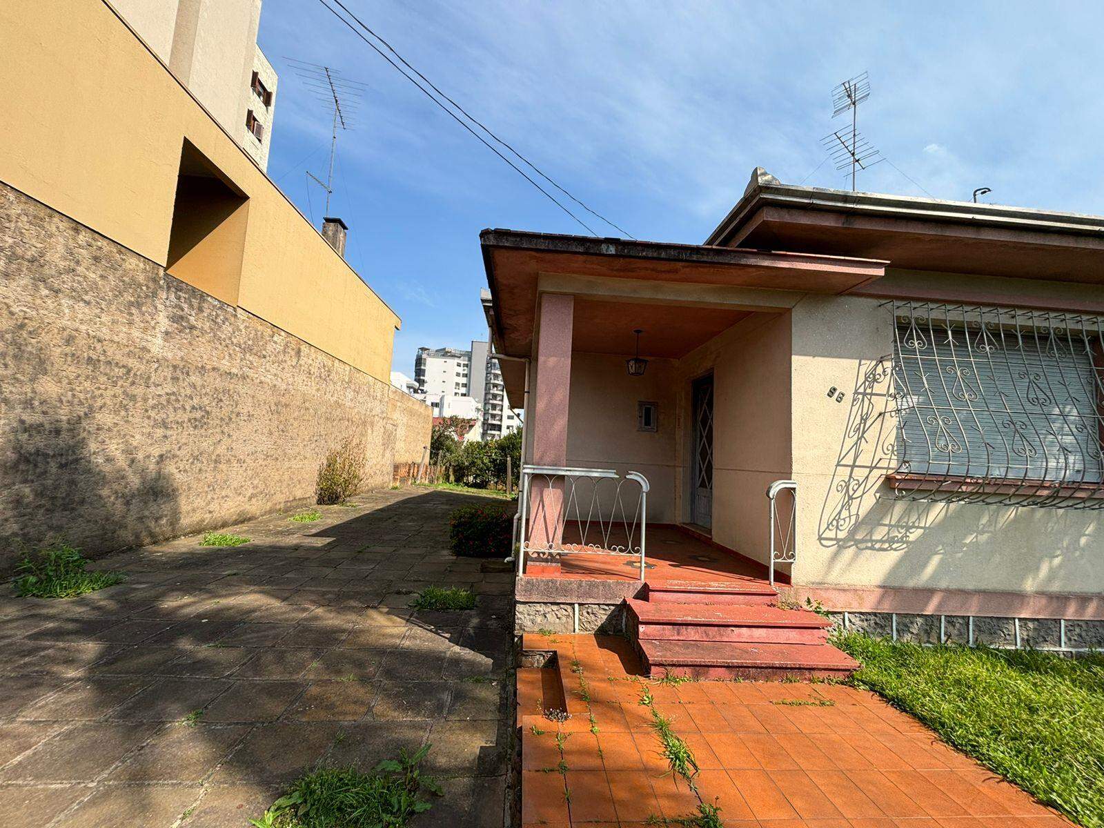 Casa Comercial para aluguel no Centro: 