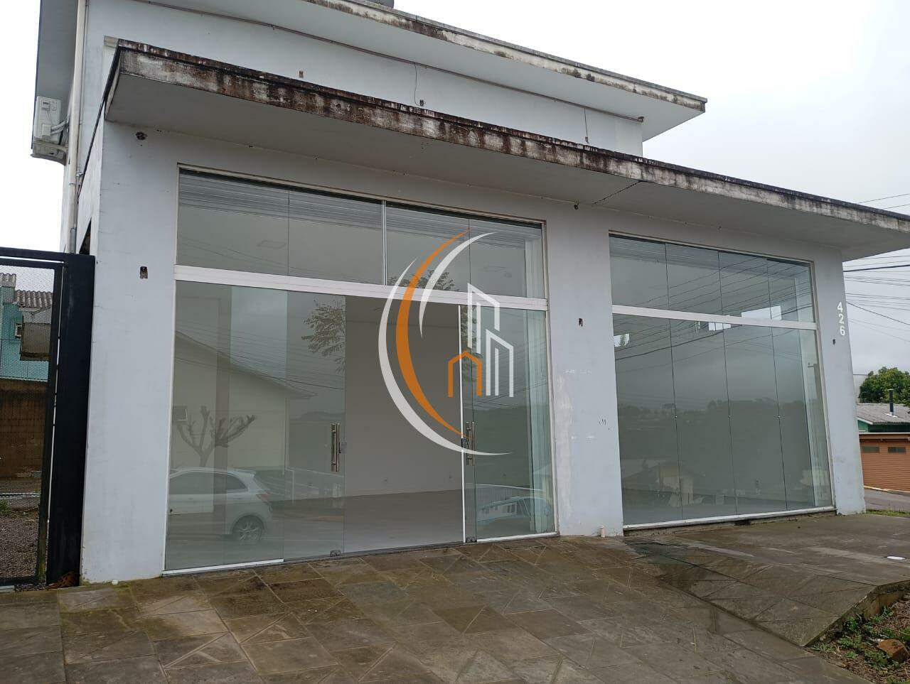 Sala para aluguel no Monte Verde: 