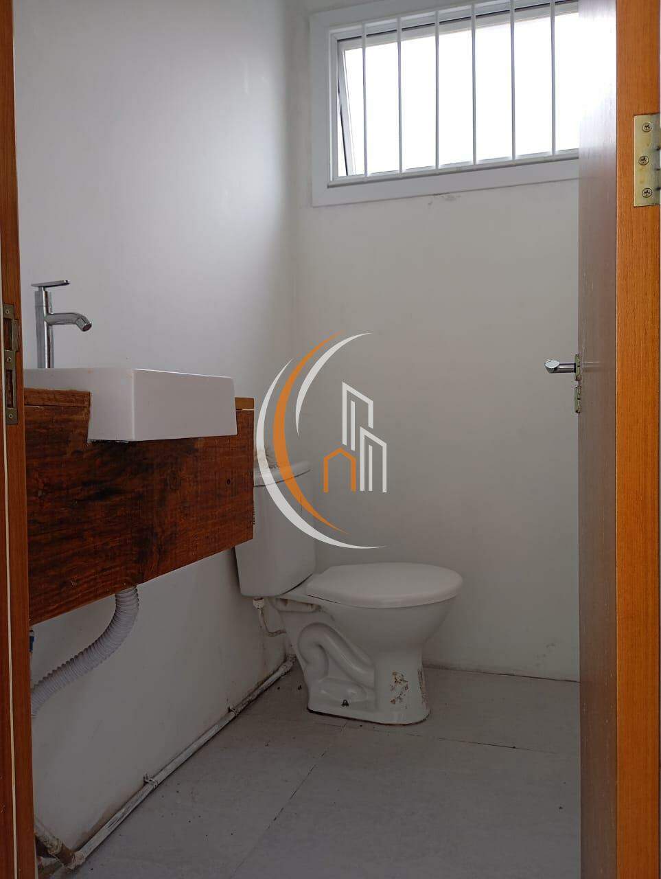 Sala para aluguel no Monte Verde: 