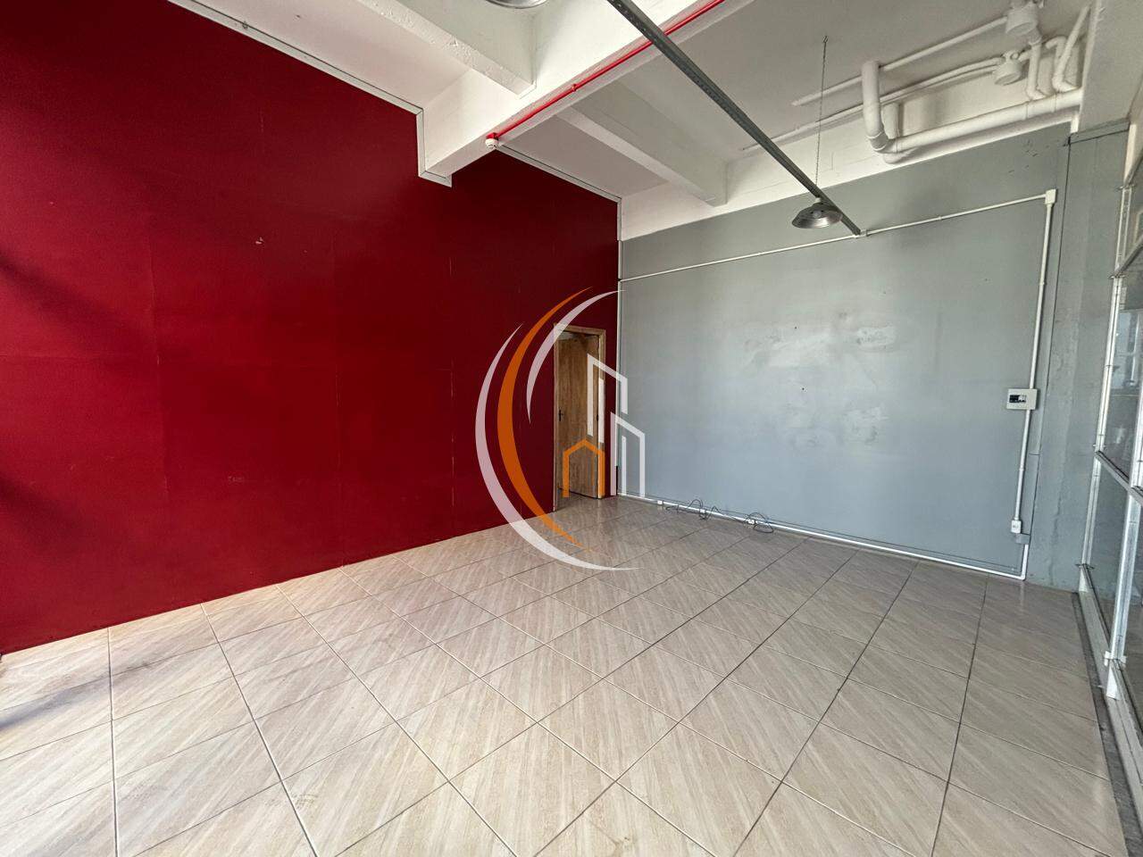 Sala para aluguel no Centro: 
