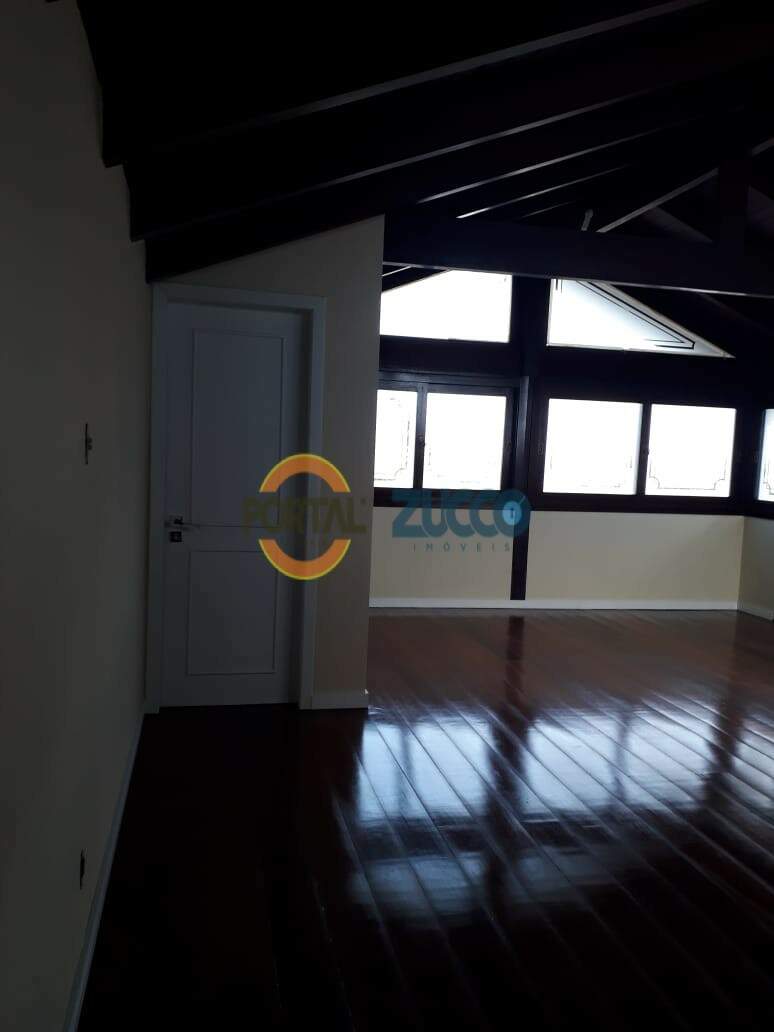 Casa à venda no Belvedere: 