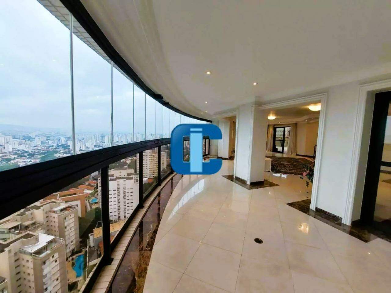 Cobertura à venda no Alto da Lapa: Cobertura Duplex