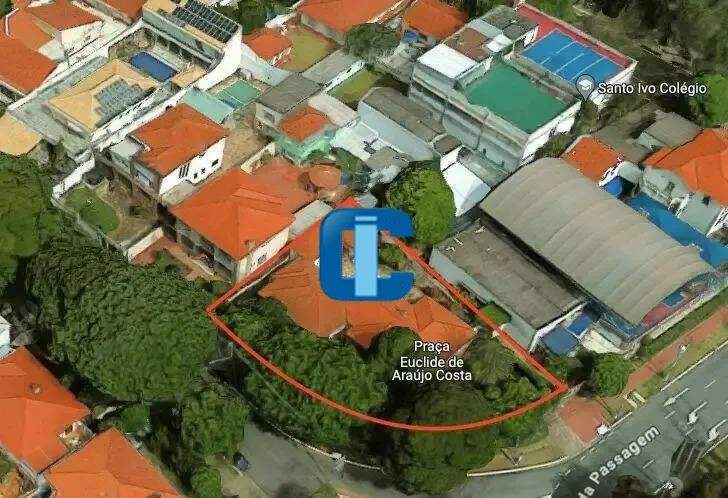 Casa à venda no Alto da Lapa: 