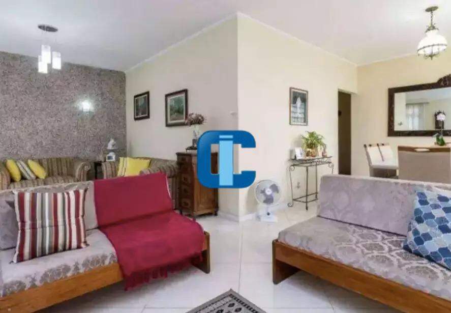 Sobrado à venda no Alto da Lapa: Sala