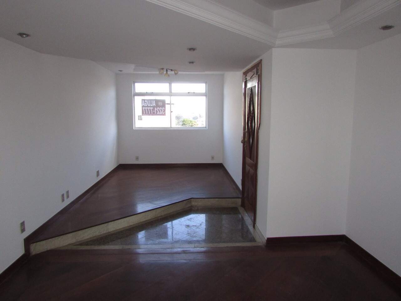 Apartamento à venda no Centro: Apartamento à venda, Centro - Divinópolis/MG