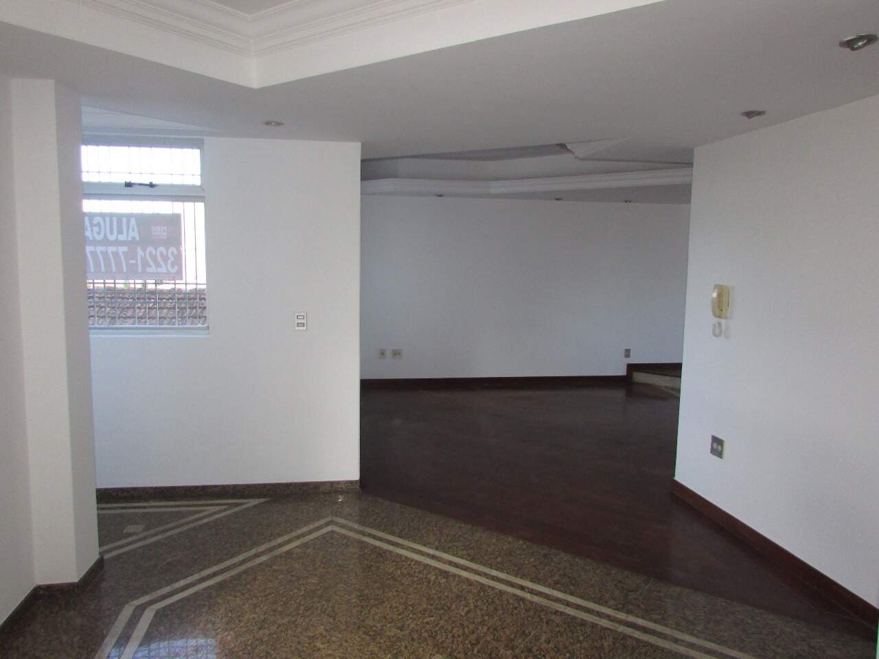 Apartamento à venda no Centro: Apartamento à venda, Centro - Divinópolis/MG