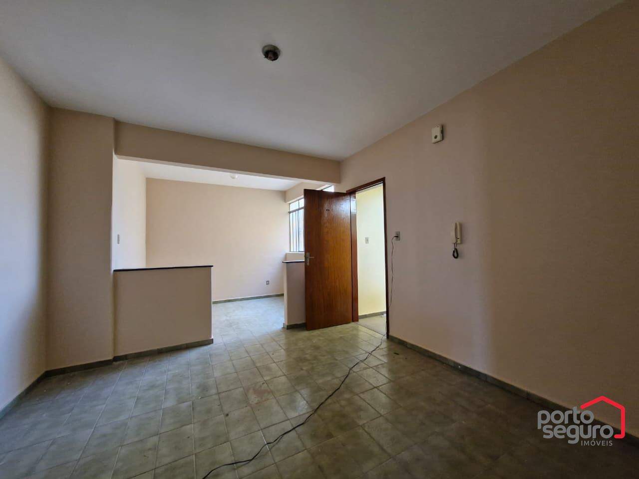 Apartamento para aluguel no Santo Antônio: Apartamento para alugar, Santo Antônio - Divinópolis/MG