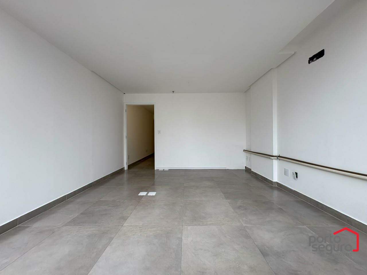 Sala para aluguel no Centro: Sala para alugar, Centro - Divinópolis/MG
