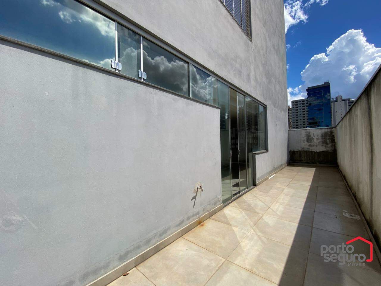Sala para aluguel no Centro: Sala para alugar, Centro - Divinópolis/MG