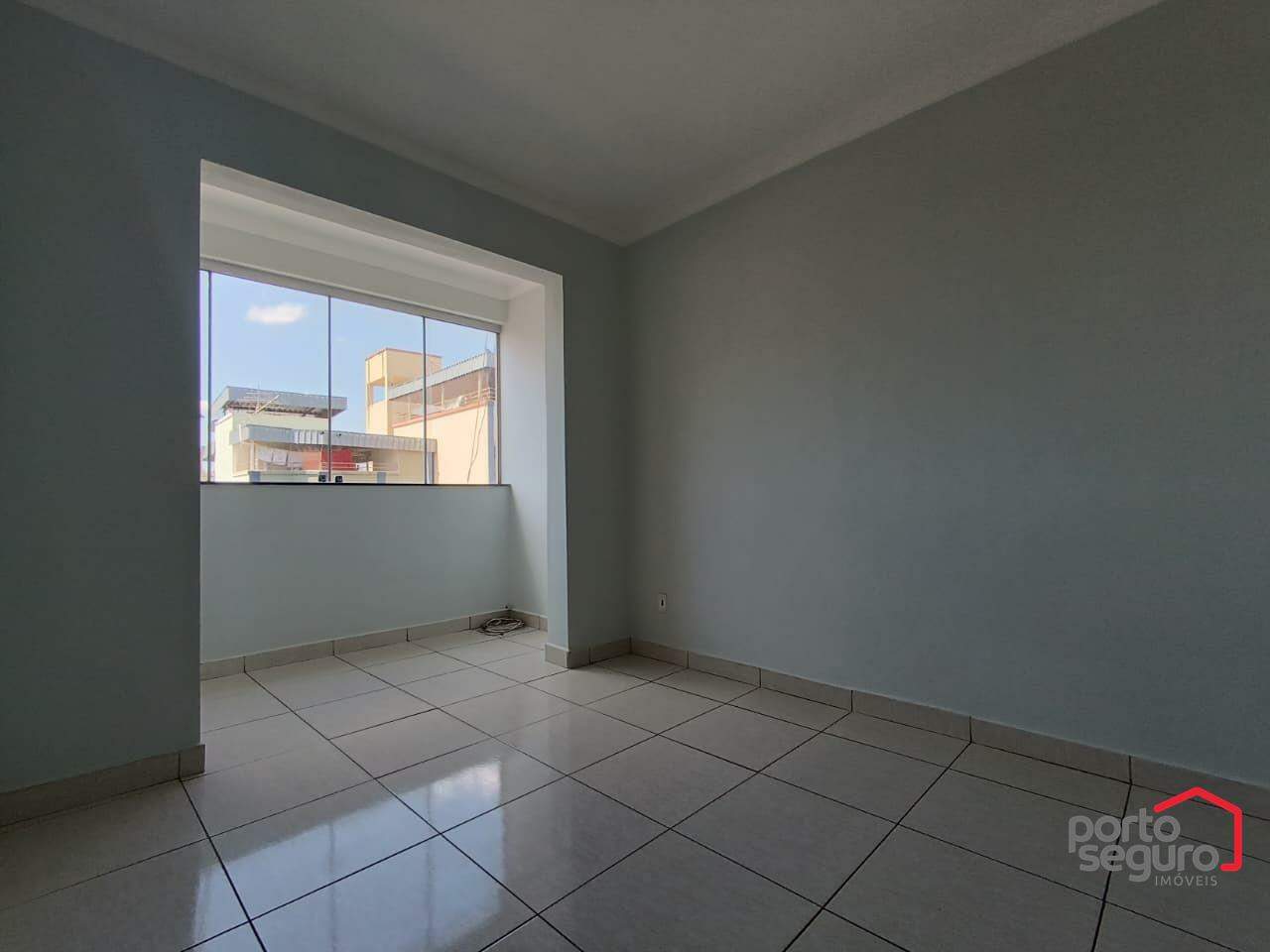 Apartamento para aluguel no Planalto: Apartamento para alugar, Planalto - Divinópolis/MG
