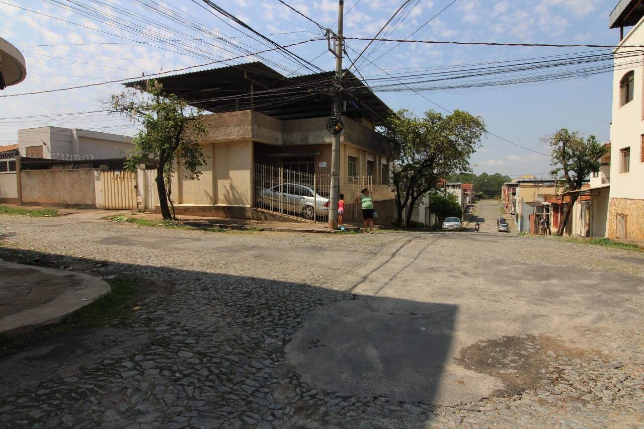 Loja para aluguel no Porto Velho: Loja para alugar, Porto Velho - Divinópolis/MG