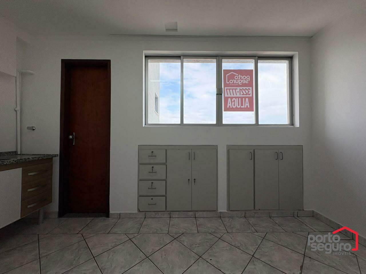 Sala para aluguel no Centro: Sala para alugar, Centro - Divinópolis/MG