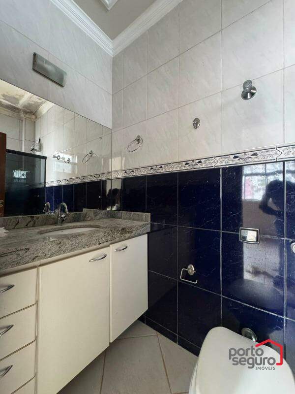 Apartamento para aluguel no Centro: Apartamento para alugar, Centro - Divinópolis/MG