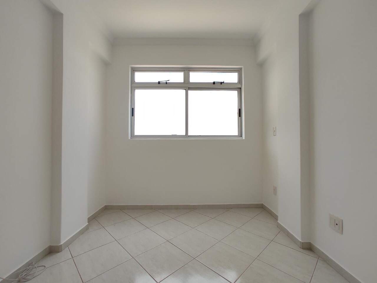 Apartamento para aluguel no Centro: Apartamento para alugar, Centro - Divinópolis/MG