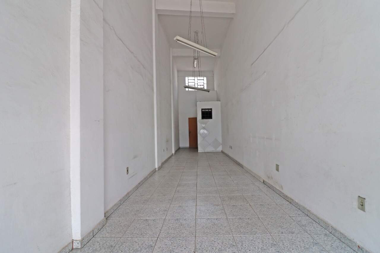 Loja para aluguel no Centro: Loja para alugar, Centro - Divinópolis/MG